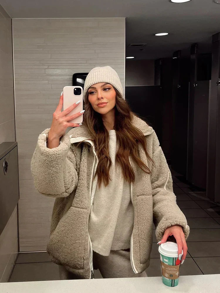 Essence Wear – Chaqueta Cálida de Invierno