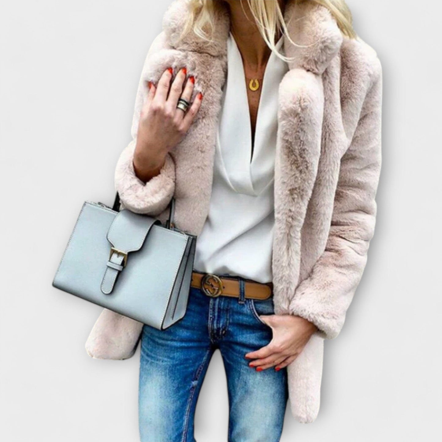 Abrigo cálido y suave de invierno